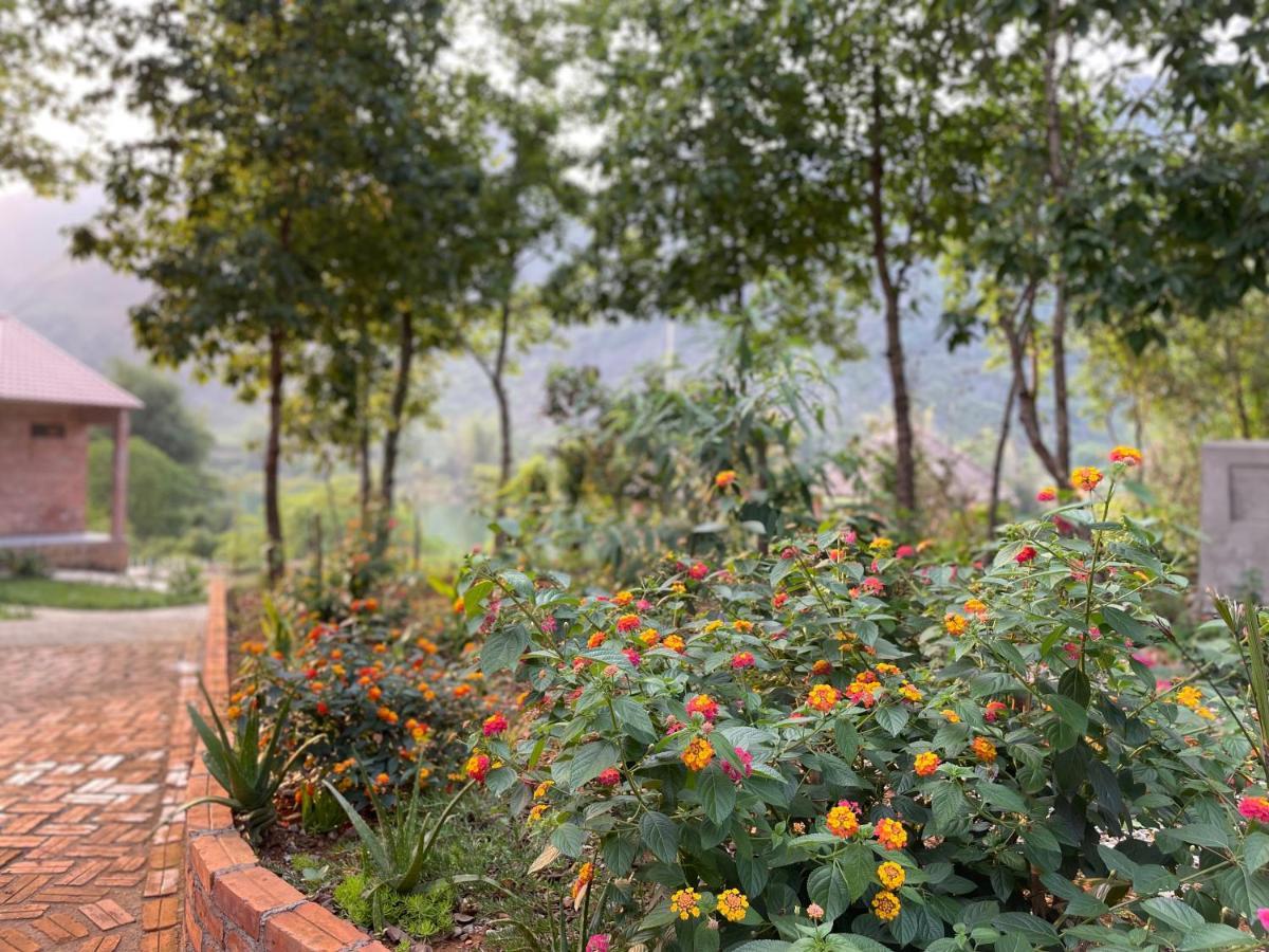 Riverside Homestay กาวบั่ง ภายนอก รูปภาพ