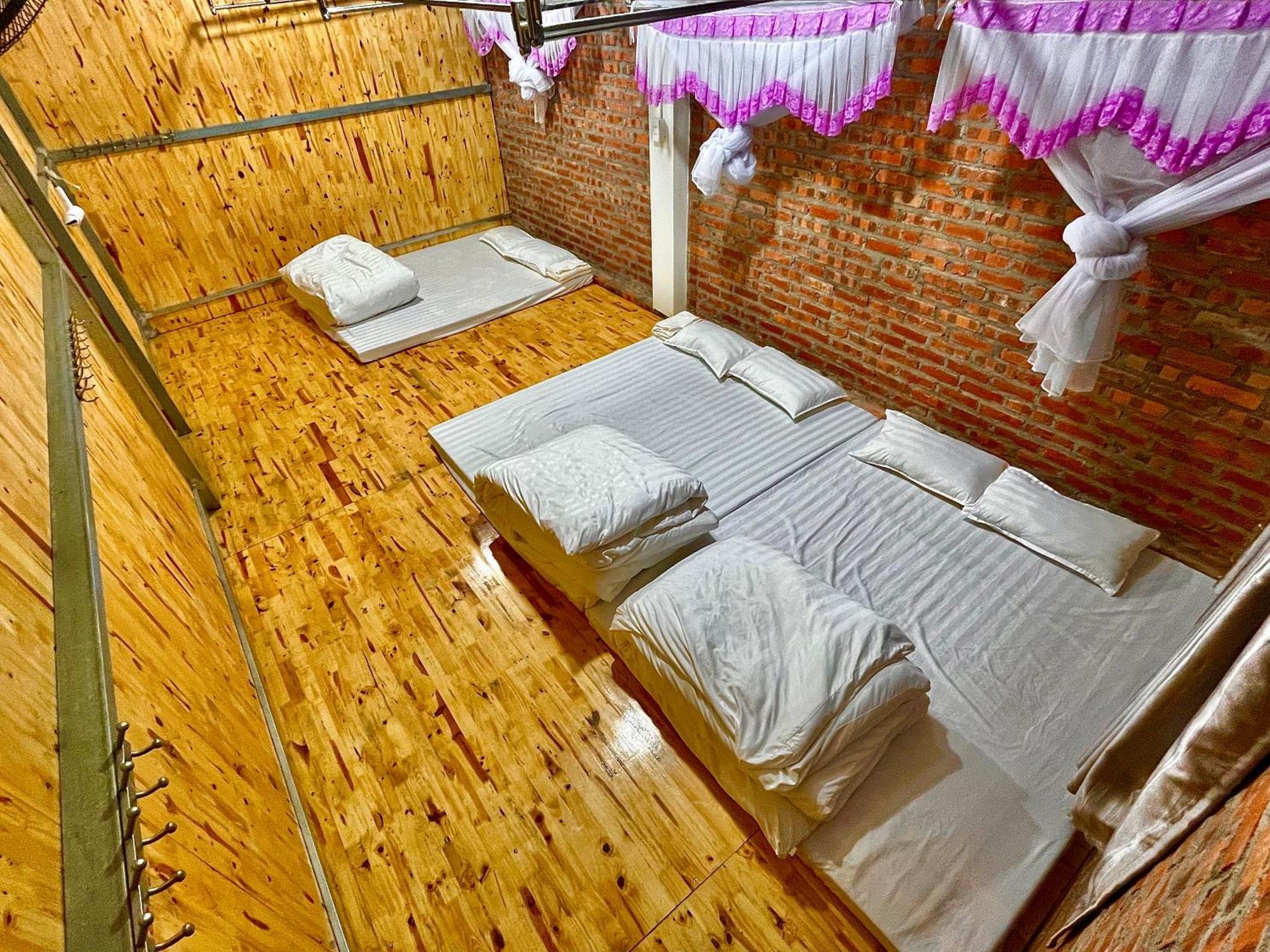 Riverside Homestay กาวบั่ง ภายนอก รูปภาพ
